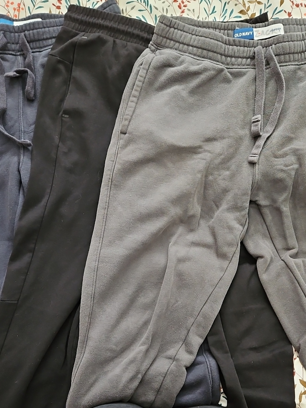 3 Pairs Old Navy Mens Jogger Sweat Pants Lot - Black, Gray, Navy All Size Medium